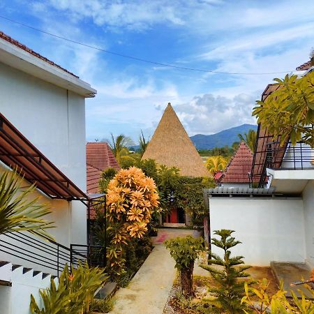 Exotic Komodo Hotel Labuan Bajo Eksteriør bilde